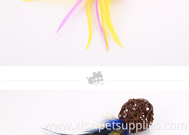 2019 wholesale Eco-friendly Interactive Cat Toys ring rattan Balls With Feather Kitten Accessories